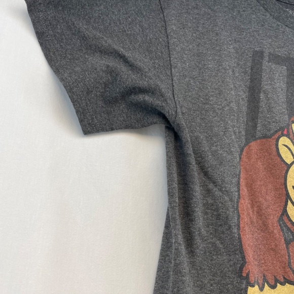 Donkey Kong Nintendo Graphic T-Shirt It’s On Gray Men’s Size Medium - Picture 7 of 9